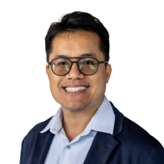 Headshot of Frank Pua